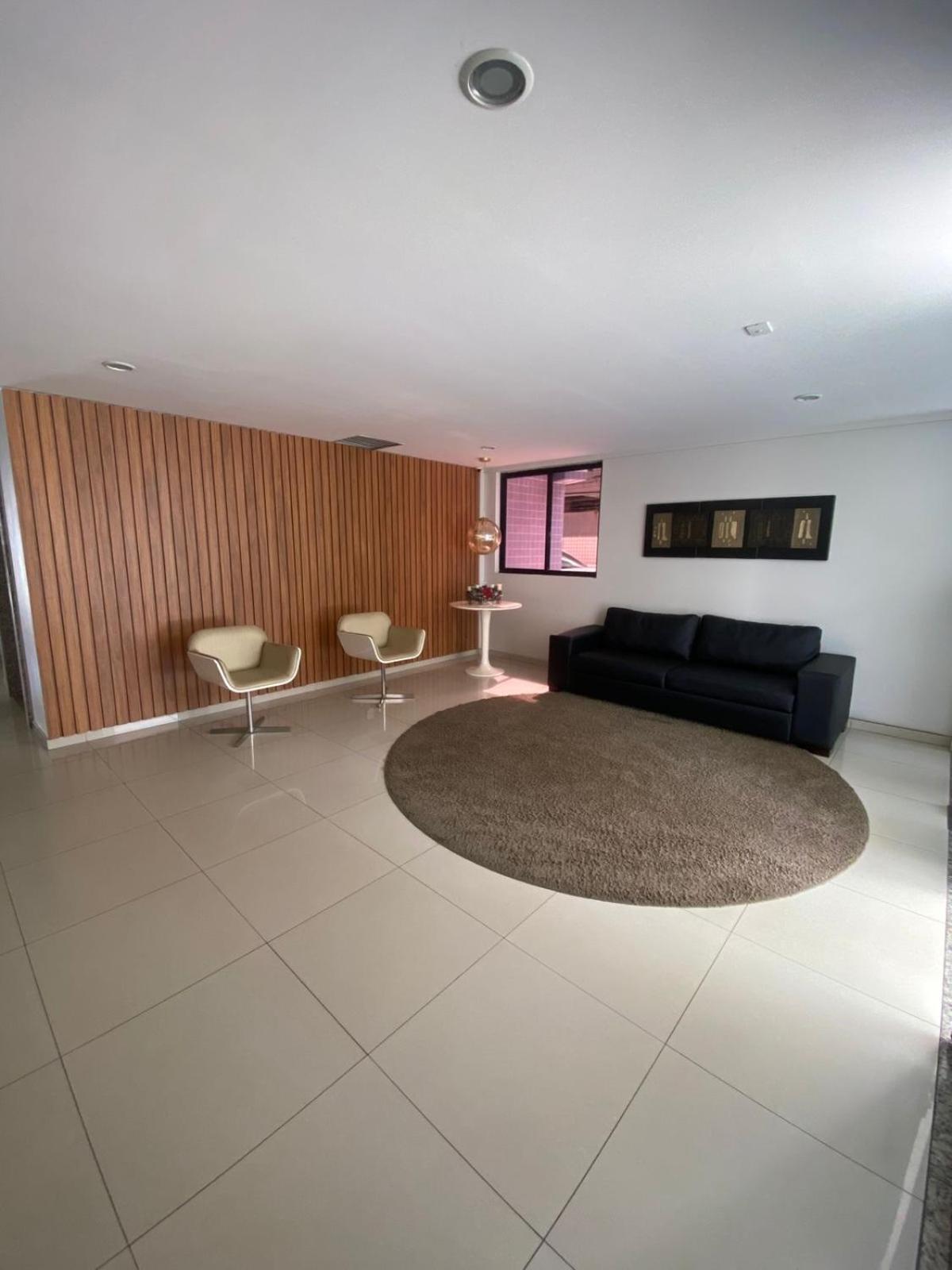 102, Edf Monte Paradiso Na Ponta